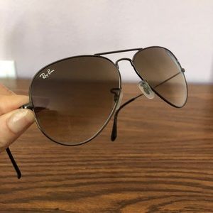 Ray Ban 58 mm Aviator (light brown gradient)